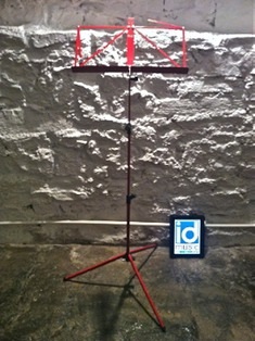 id music ltd music stand & ipad